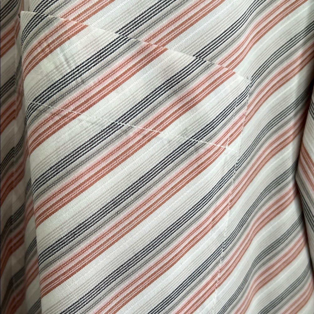 Claiborne Red and Blue Striped Collard Dress Shirt Pearl Gray Buttons Cotton - Picture 4 of 6
